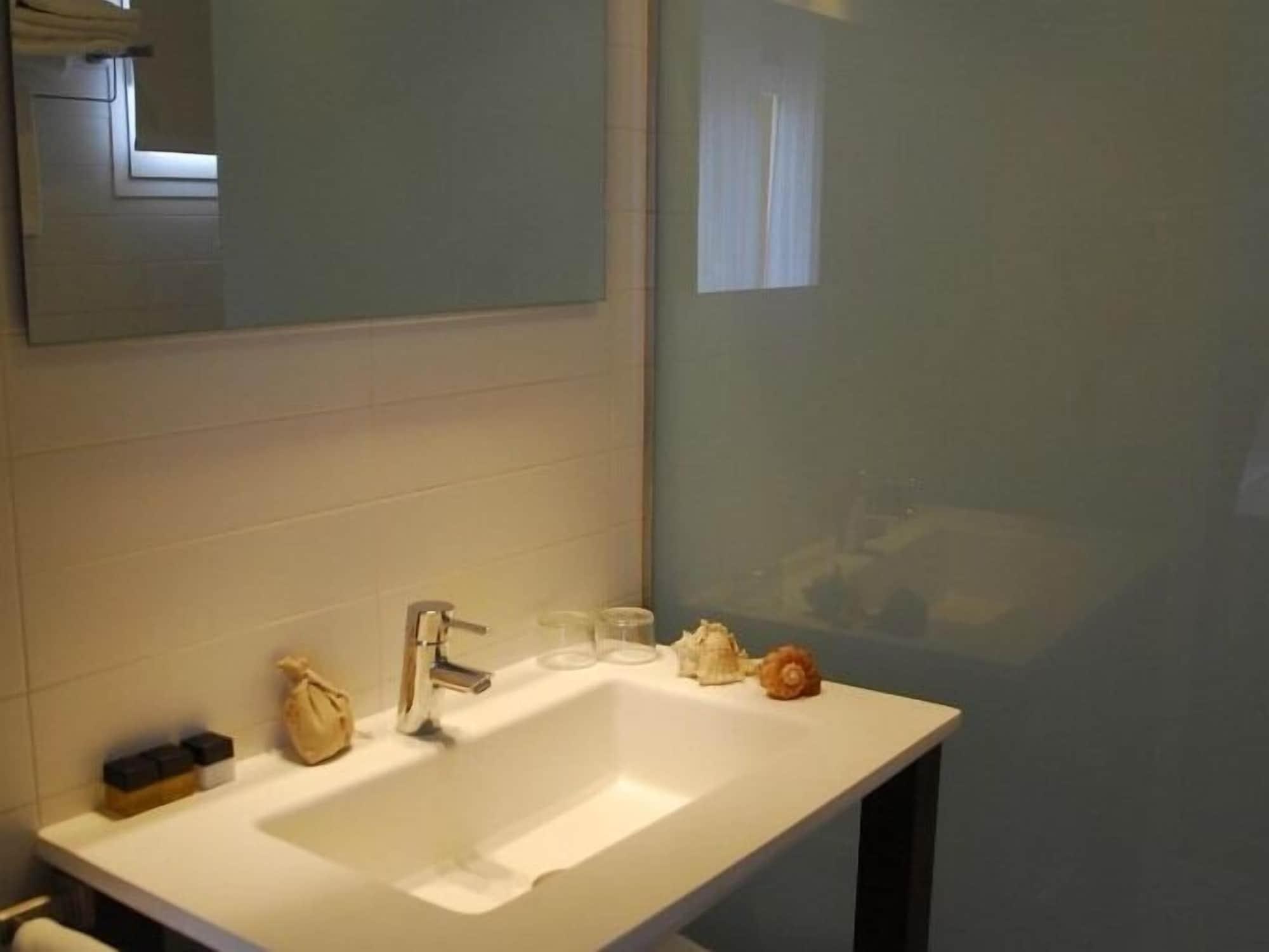 Boutique Hostal La Curandera De Salinas Sant Francesc de s'Estany Екстериор снимка