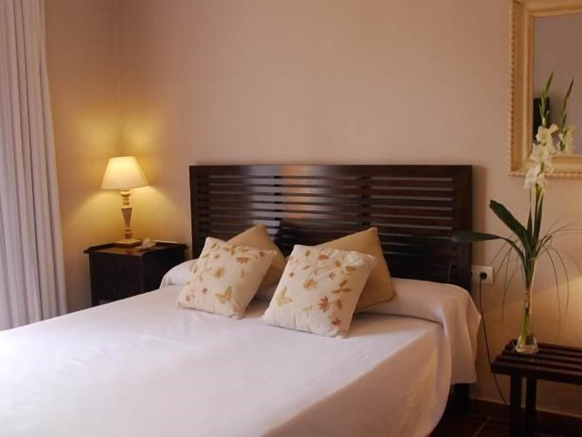 Boutique Hostal La Curandera De Salinas Sant Francesc de s'Estany Екстериор снимка