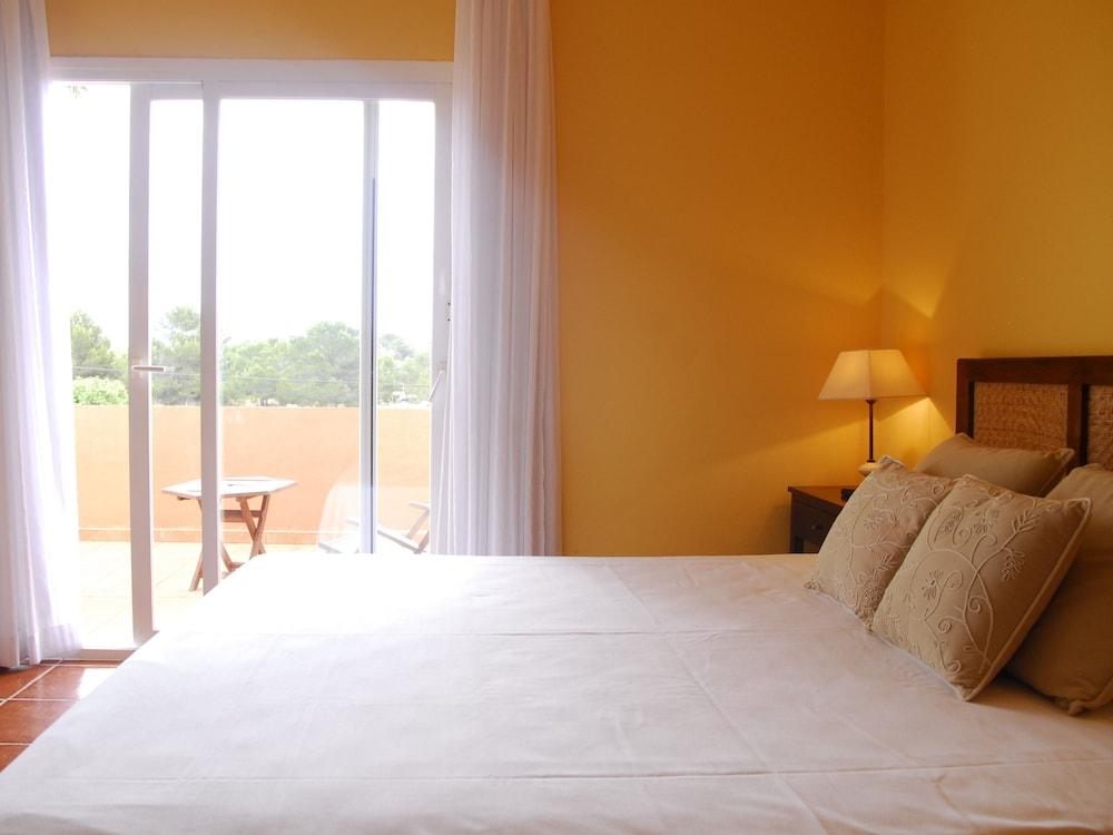 Boutique Hostal La Curandera De Salinas Sant Francesc de s'Estany Екстериор снимка