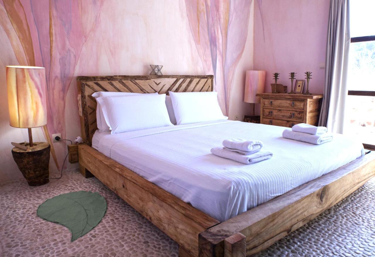 Boutique Hostal La Curandera De Salinas Sant Francesc de s'Estany Екстериор снимка