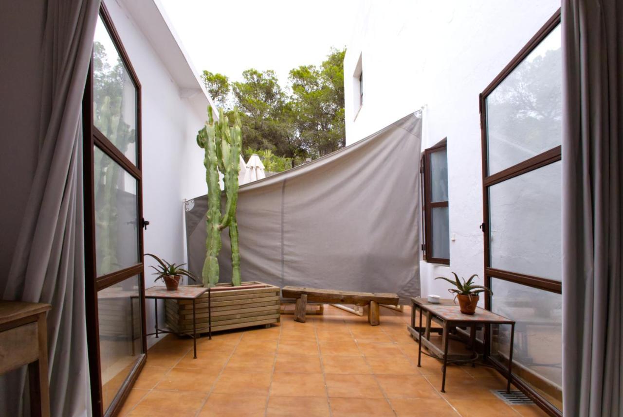Boutique Hostal La Curandera De Salinas Sant Francesc de s'Estany Екстериор снимка