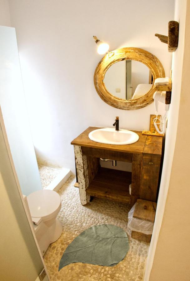 Boutique Hostal La Curandera De Salinas Sant Francesc de s'Estany Екстериор снимка