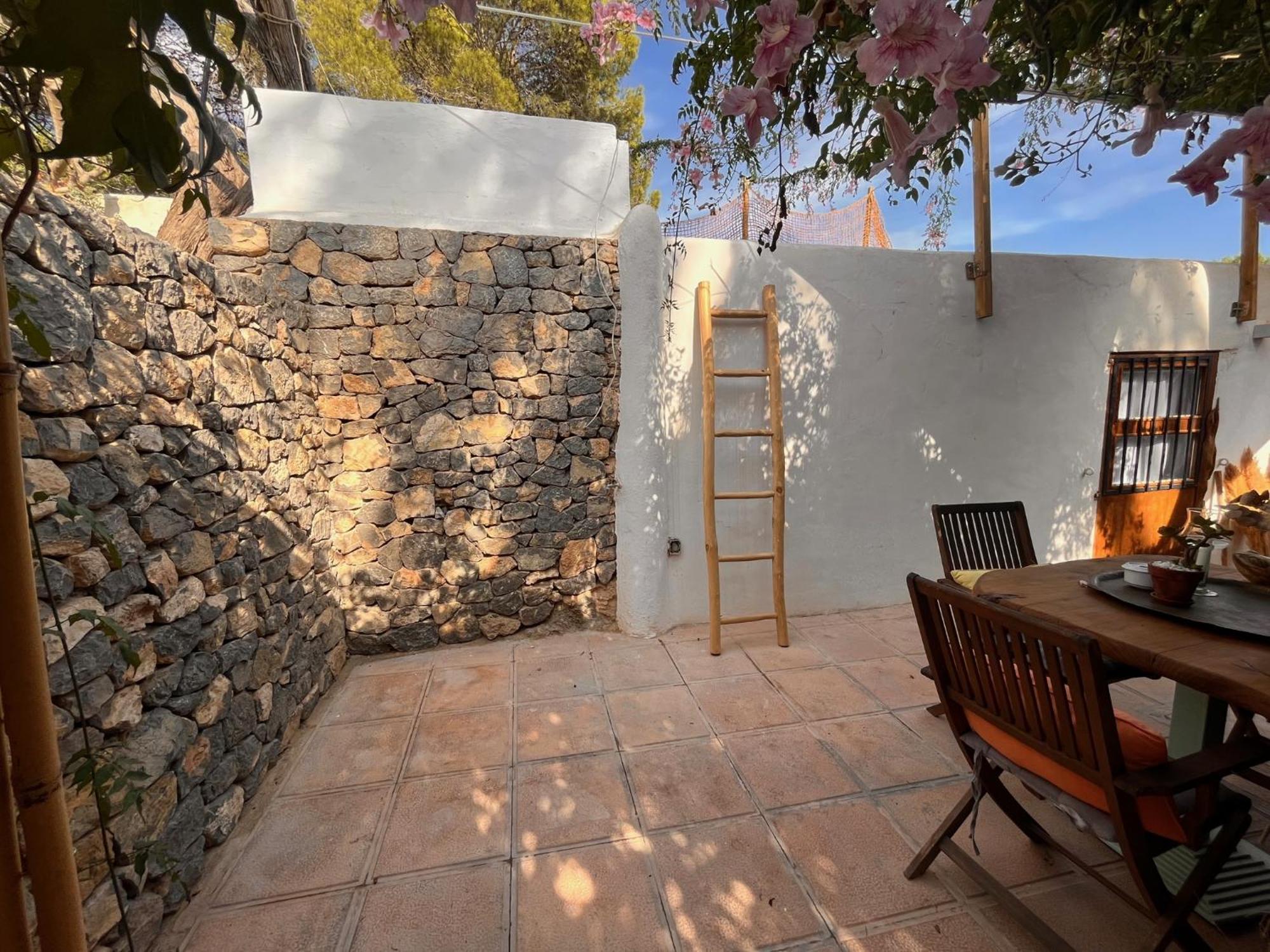 Boutique Hostal La Curandera De Salinas Sant Francesc de s'Estany Екстериор снимка