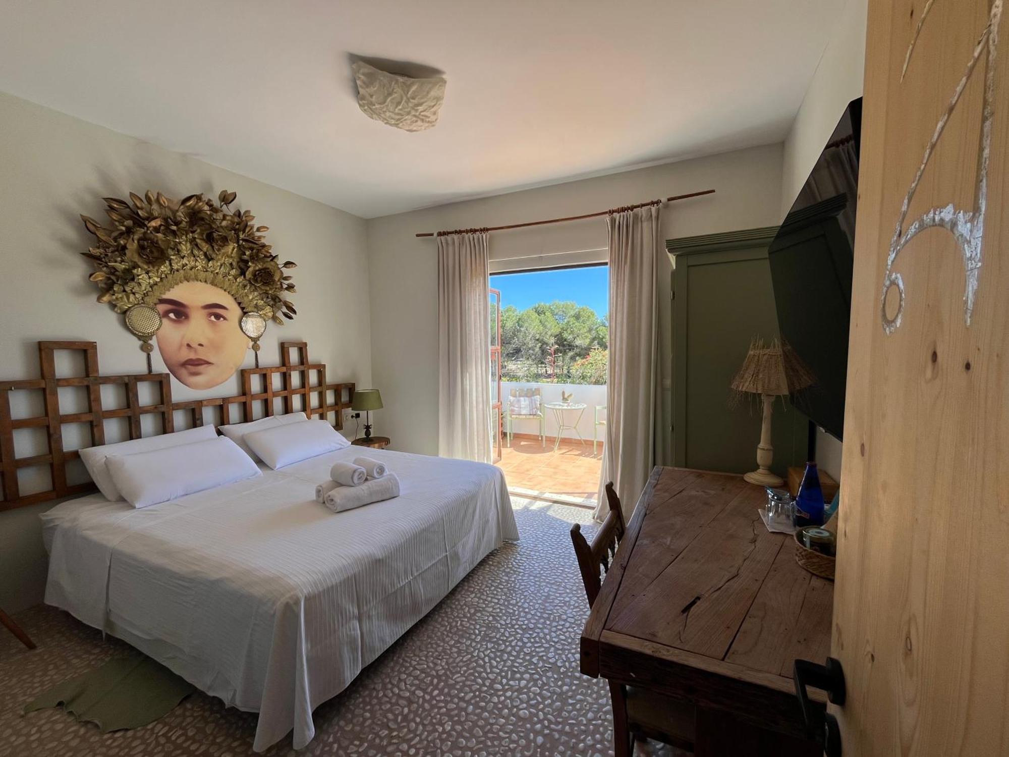 Boutique Hostal La Curandera De Salinas Sant Francesc de s'Estany Екстериор снимка
